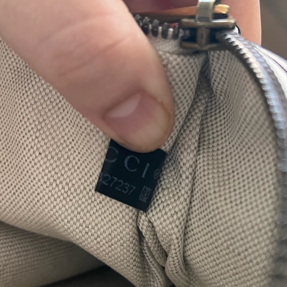 GUCCI Logo Print Clutch Bag Leather White 572770 527066 - Picture 8 of 8